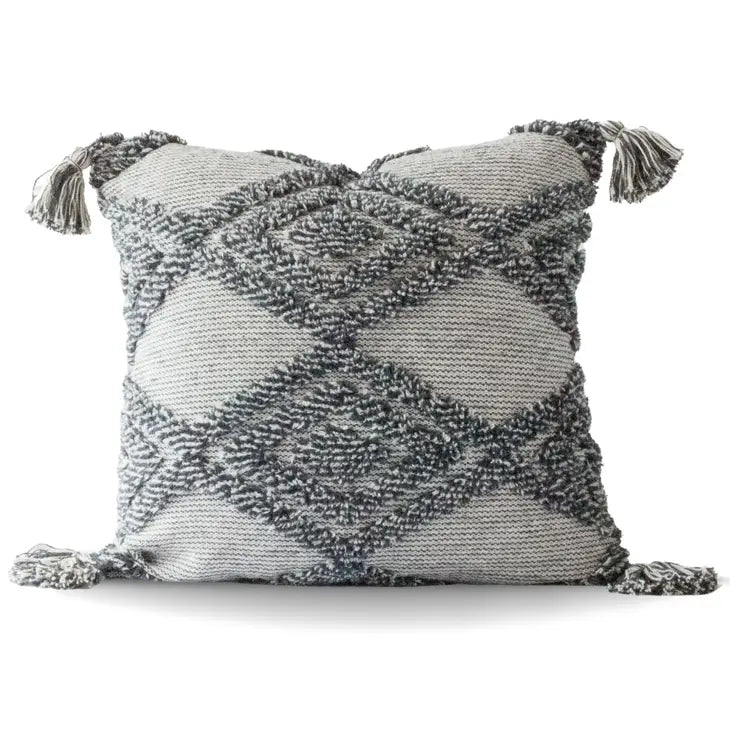 Beaufort 20" Diamond Tufted Pillow