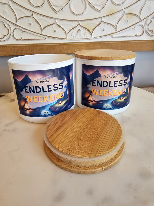 Endless Weekend 3-Wick Candle With Lid